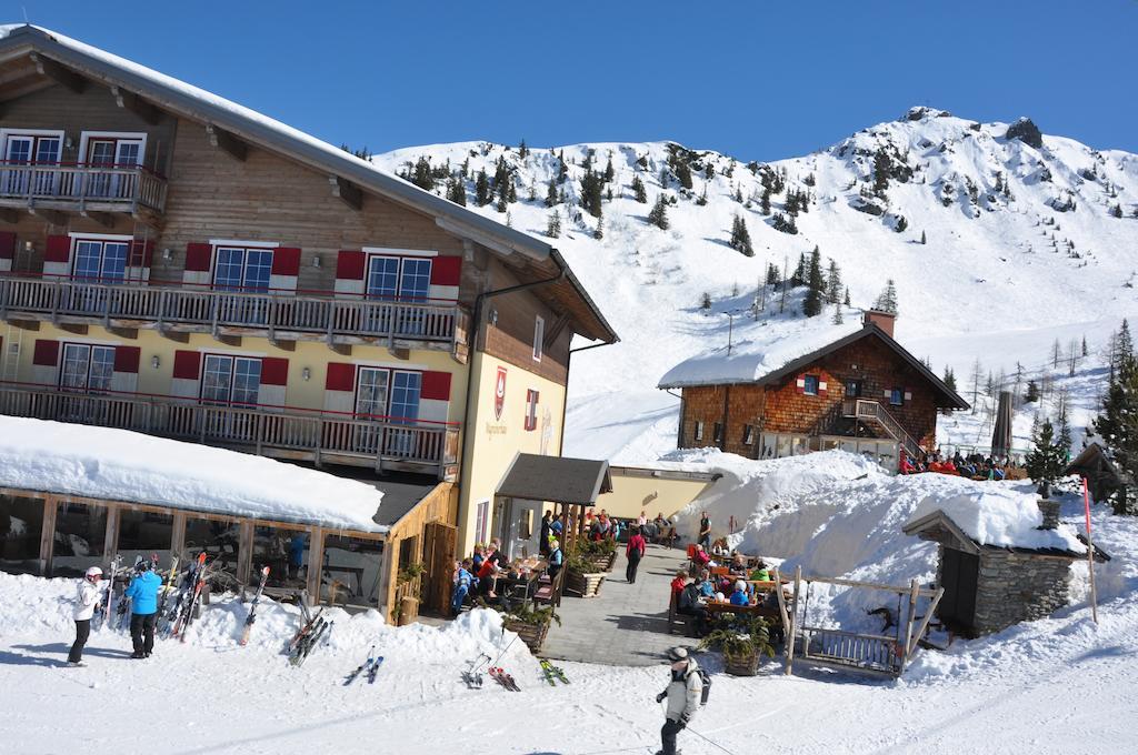 Wagrainer Haus Hotel Flachau Exterior photo